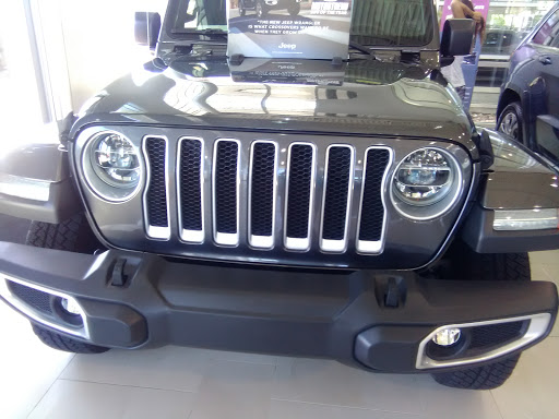 Used Car Dealer «Fields Chrysler Jeep Dodge Sanford», reviews and photos, 750 Towne Center Blvd, Sanford, FL 32771, USA