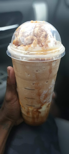 Coffee Shop «Starbucks», reviews and photos, 213 E Pleasant Run Rd, DeSoto, TX 75115, USA