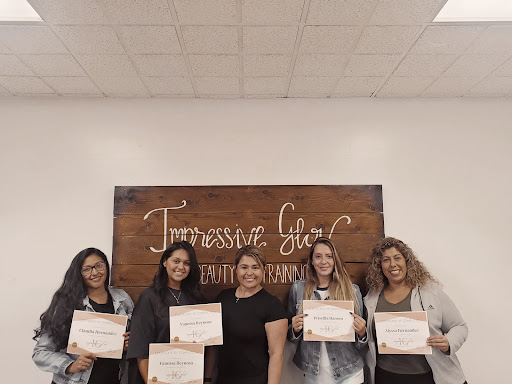 Impressive Glow - Spray Tan & Teeth Whitening Training image