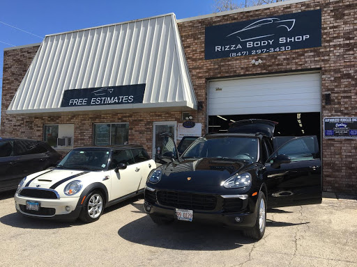 Auto Repair Shop «Rizza Body Shop», reviews and photos, 485 S River Rd, Des Plaines, IL 60016, USA