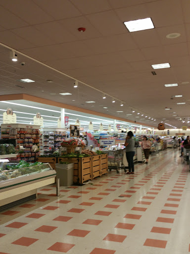 Grocery Store «Market Basket», reviews and photos, 1200 Newport Ave, South Attleboro, MA 02703, USA
