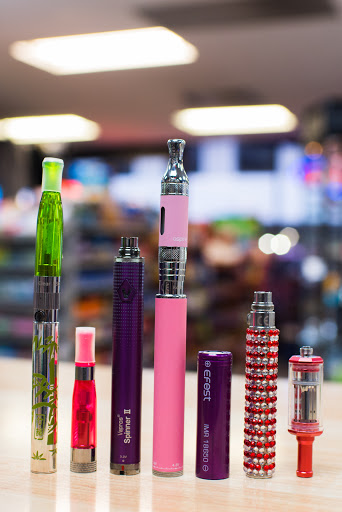 Tobacco Shop «Downtown Tobacco», reviews and photos, 381 Minnesota St, St Paul, MN 55101, USA