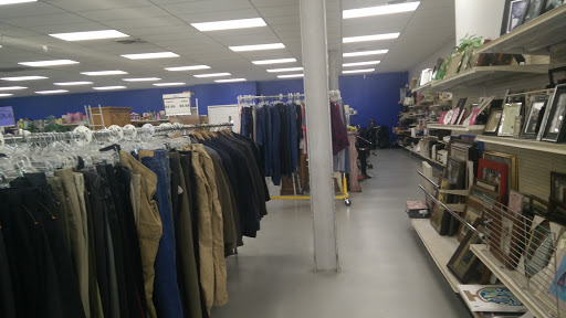 Thrift Store «Goodwill», reviews and photos, 15205 N Holly Rd, Holly, MI 48442, USA