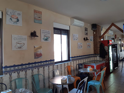Café Bar El Molinillo - Pl. Nueva, Nº5, 37300 Peñaranda de Bracamonte, Salamanca, Spain