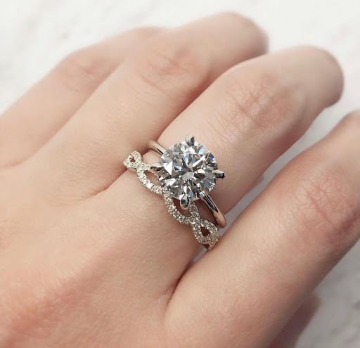 Jewelry Store «Mariloff Diamonds & Fine Jewelry», reviews and photos, 5151 Belt Line Rd #100, Dallas, TX 75254, USA