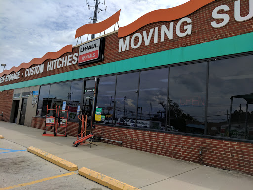 Truck Rental Agency «U-Haul Moving & Storage at Dixie Hwy», reviews and photos, 4425 Dixie Hwy, Elsmere, KY 41018, USA