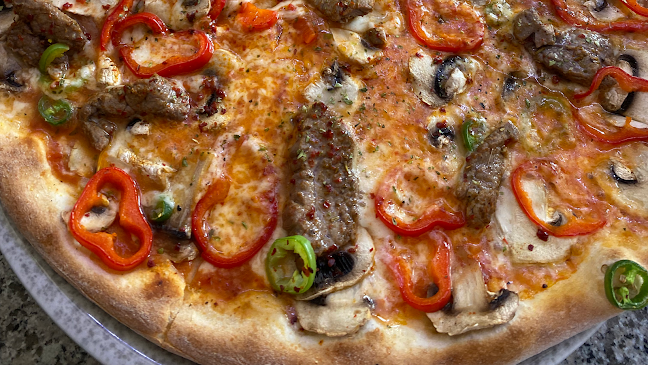 La Vita Pizzeria Thun, Pizza-Kebab-Pita - Ilyrianstyle-Hauslieferdienst-Halal Take Away - Thun