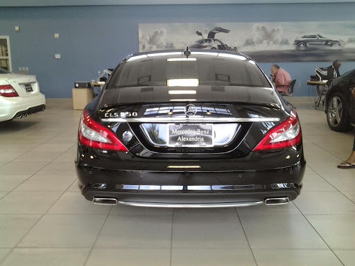 Mercedes Benz Dealer «Mercedes-Benz of Alexandria», reviews and photos, 200 S Pickett St, Alexandria, VA 22304, USA