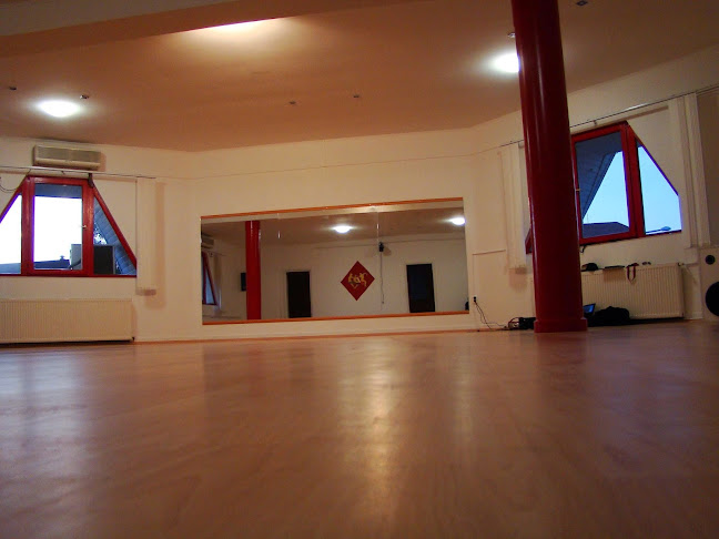 Joydance Tánc- és Mozgásstúdió-Tánciskola - Tánciskola