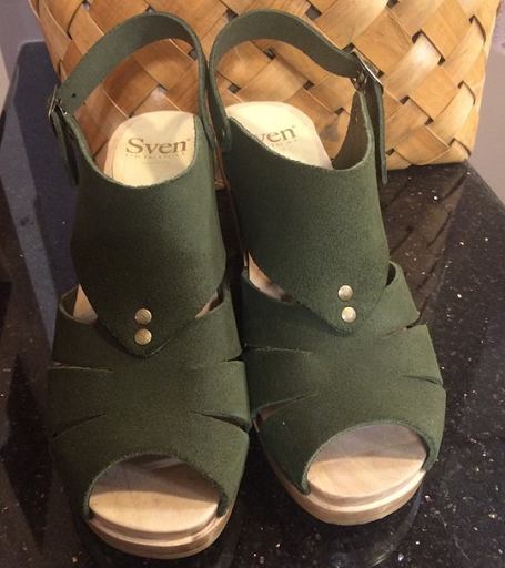 Shoe Store «Sven Factory Outlet Store», reviews and photos, 10000 Lake Blvd, Chisago City, MN 55013, USA