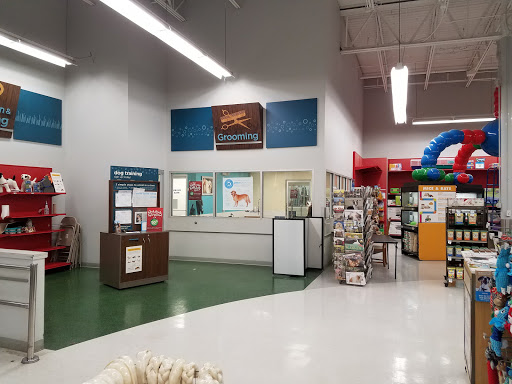 Pet Supply Store «Petco Animal Supplies», reviews and photos, 125 Lincoln Hwy, Exton, PA 19341, USA
