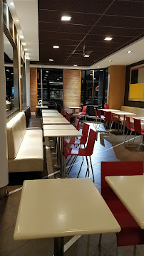 Atmosphère du Restauration rapide McDonald's Chambray-les-Tours - n°18