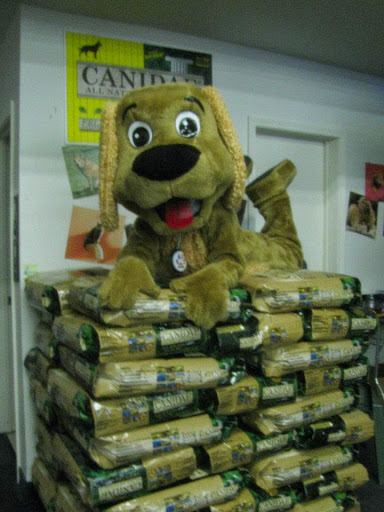 Pet Store «Paws Natural Pet Emporium», reviews and photos, 8551 W Gage Blvd, Kennewick, WA 99336, USA