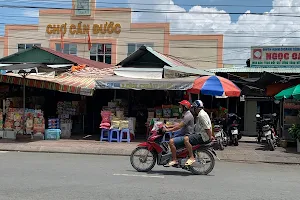 Can Duoc Market image