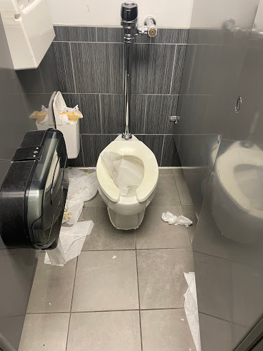 Department Store «Marshalls & HomeGoods», reviews and photos, 6128 Grand Ave, Gurnee, IL 60031, USA