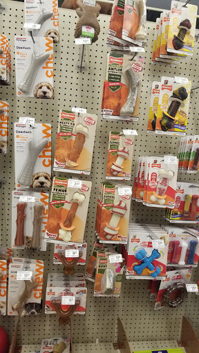Pet Supply Store «PetSmart», reviews and photos, 1520 Pleasant Valley Rd, Manchester, CT 06042, USA