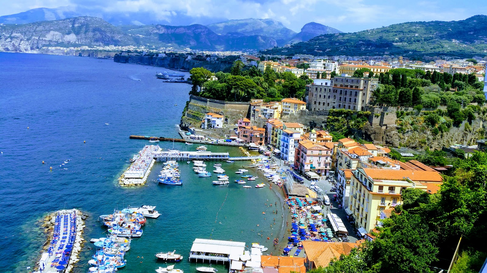 Spiaggia di Sorrento photo #9