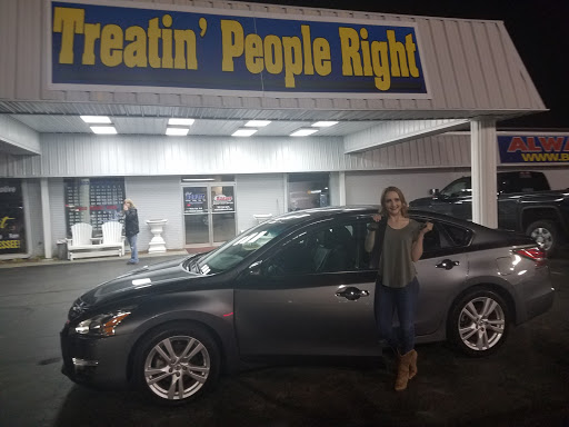 Chrysler Dealer «Bill Boruff Ram SuperCenter», reviews and photos, 120 Auto Ln, Sparta, TN 38583, USA