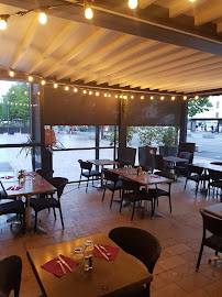 Atmosphère du Restaurant français Le Plaza à Valence - n°1