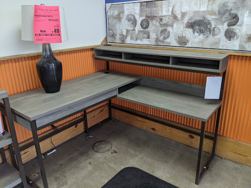 Furniture Store «Weekends Only Furniture & Mattress», reviews and photos, 411 Mid Rivers Mall Dr, St Peters, MO 63376, USA