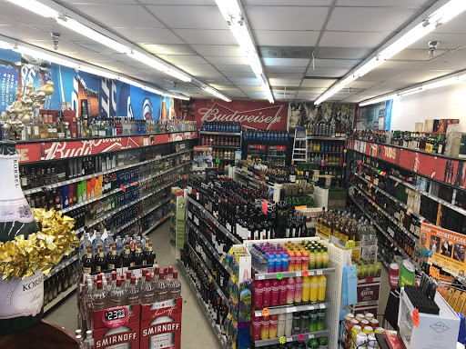 Liquor Store «Goodies Liquor Store», reviews and photos, 2901 Parkway Blvd B8, Kissimmee, FL 34747, USA
