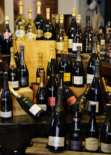 Magasin de vins et spiritueux Le Brass'in - Cave à vins et à bières artisanales à Fontaines sur Saône Fontaines-sur-Saône
