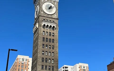 Bromo Seltzer Arts Tower image