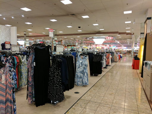 Reading Mall, 4500 Perkiomen Ave, Reading, PA 19606, USA, 