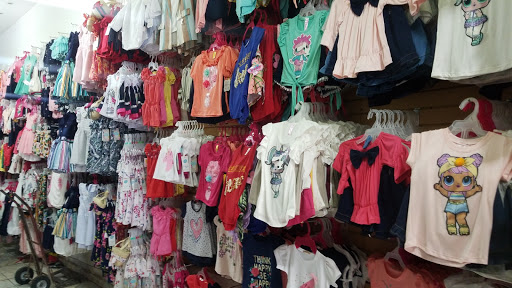 Tiendas para comprar ropa ninos Guadalajara