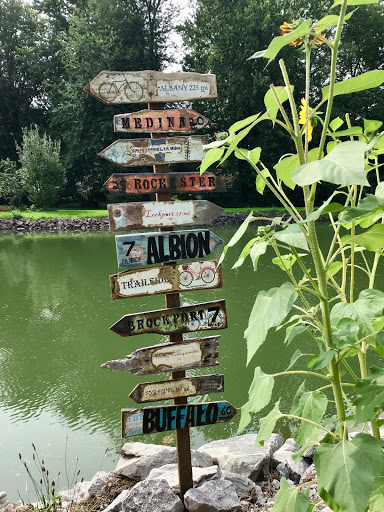 Bicycle Store «Trailside Bicycles», reviews and photos, 16271 Canal Rd, Hulberton, NY 14470, USA