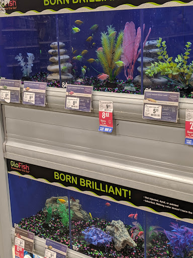 Pet Supply Store «PetSmart», reviews and photos, 1140 W Elliot Rd, Tempe, AZ 85284, USA