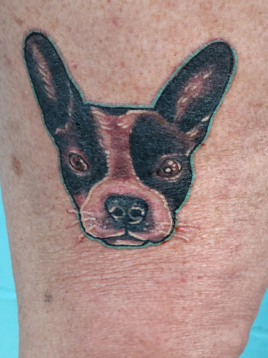 Tattoo Shop «Knuckle Up Tattoo Co.», reviews and photos, 2083 Irvin Cobb Dr, Paducah, KY 42003, USA