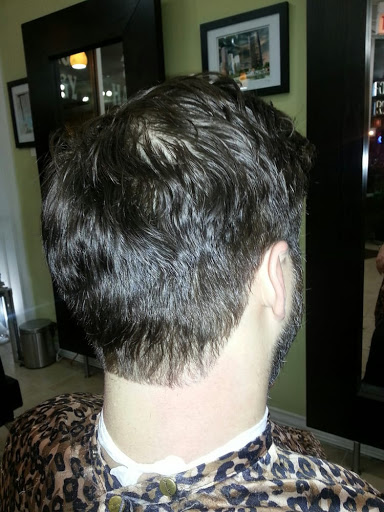 Beauty Salon «Bionic Hair Salon», reviews and photos, 5501 N Broadway St, Chicago, IL 60640, USA
