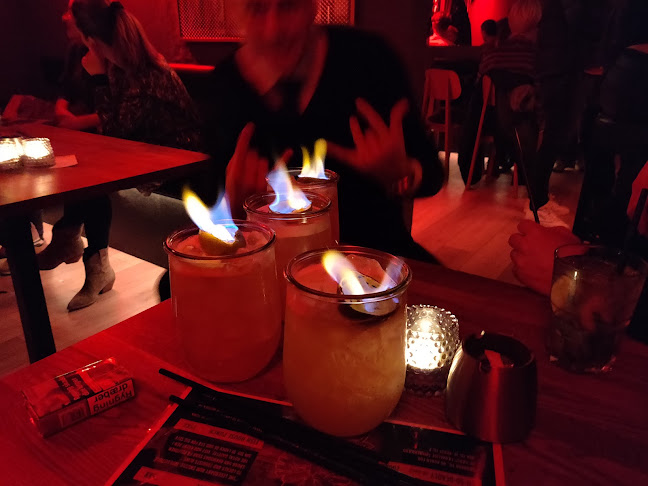 Kommentarer og anmeldelser af Bar Rar