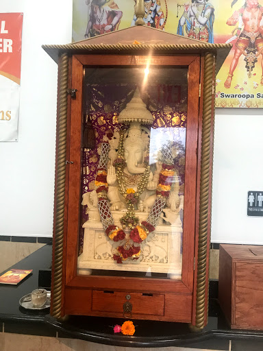 Hindu Temple «Shirdi Sai Cultural and Community Center», reviews and photos, 465 Lincoln Hwy, Iselin, NJ 08830, USA