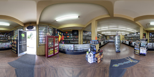 Tobacco Shop «Camas Smoke Shop», reviews and photos, 1410 NE Everett St, Camas, WA 98607, USA