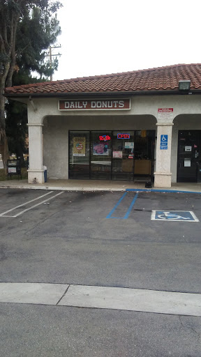 Donut Shop «Daily Donuts», reviews and photos, 105 W Arrow Hwy, San Dimas, CA 91773, USA