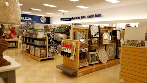 Department Store «Marshalls», reviews and photos, 5720 Lakewood Towne Center Blvd SW, Lakewood, WA 98499, USA