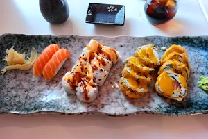 SushiMe Take Away Solsiden image