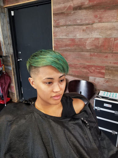 Barber Shop «TwinCutZ Barbershop», reviews and photos, 2314 Del Prado Blvd, Cape Coral, FL 33990, USA