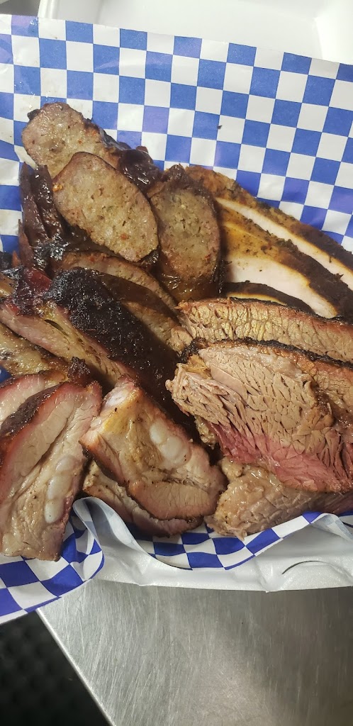 Roco's grill & smokehouse 77338