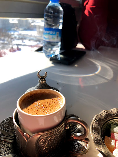 Sivas Aynalı Çarşı Cafe Mor