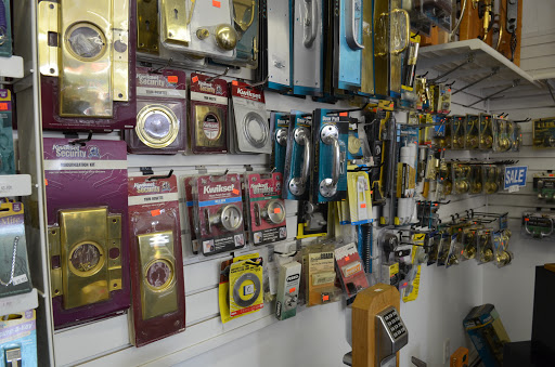 Key Duplication Service «Suffolk County Locksmith», reviews and photos, 944 Montauk Hwy, Shirley, NY 11967, USA