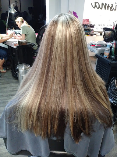 Beauty Salon «Karisma Full Service Beauty Salon», reviews and photos, 1096 Commercial Way, Spring Hill, FL 34606, USA