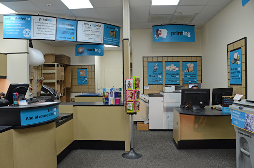 Shipping and Mailing Service «The UPS Store», reviews and photos, 1477 Tiny Town Rd, Clarksville, TN 37042, USA