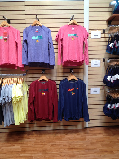 Running Store «Big Peach Running Co - Decatur», reviews and photos, 114 E Trinity Pl, Decatur, GA 30030, USA