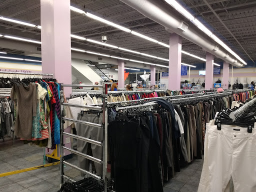 Goodwill Industries Store & Donation Center, 2231 3rd Ave, New York, NY 10035, Thrift Store
