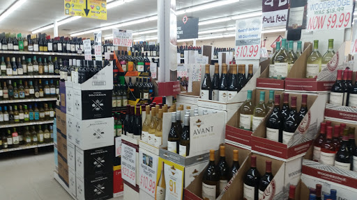 Grocery Store «Melbourne Beach Market», reviews and photos, 302 Ocean Ave, Melbourne Beach, FL 32951, USA