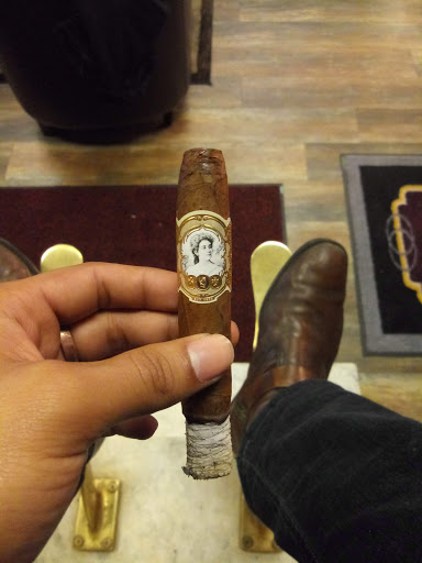 Cigar Shop «Broadway Cigar Company», reviews and photos, 3615 NE Broadway St, Portland, OR 97232, USA