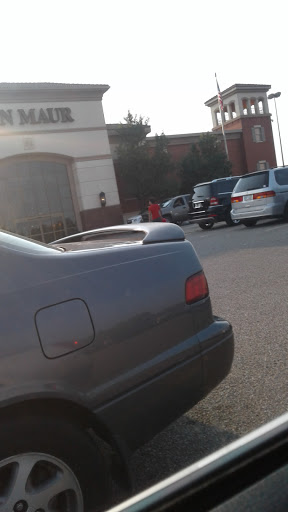 Department Store «Von Maur», reviews and photos, 7700 E Kellogg Dr N, Wichita, KS 67207, USA